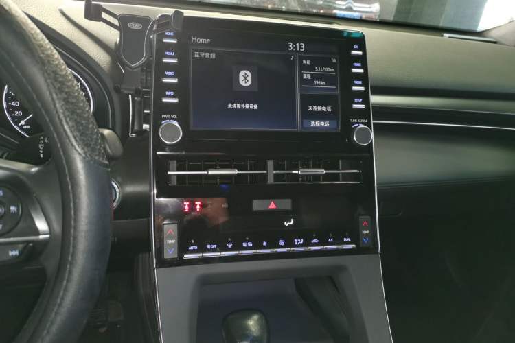 Used Toyota Avalon 2019 Dual-Engine 2.5L Luxury Edition China VI Standard
