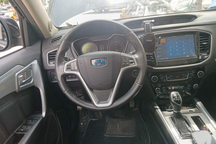 Used Geely Auto Vision X6 2016 1.3T CVT Flagship Model
