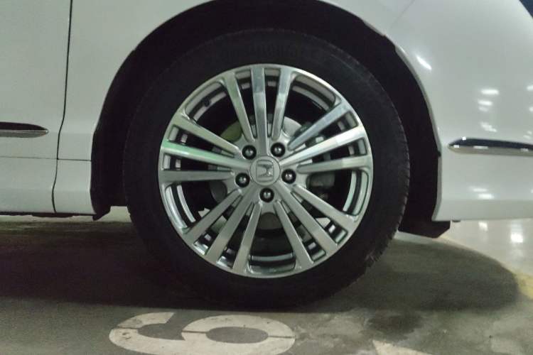 Used Honda Elysion 2016 2.4L Luxury Edition
