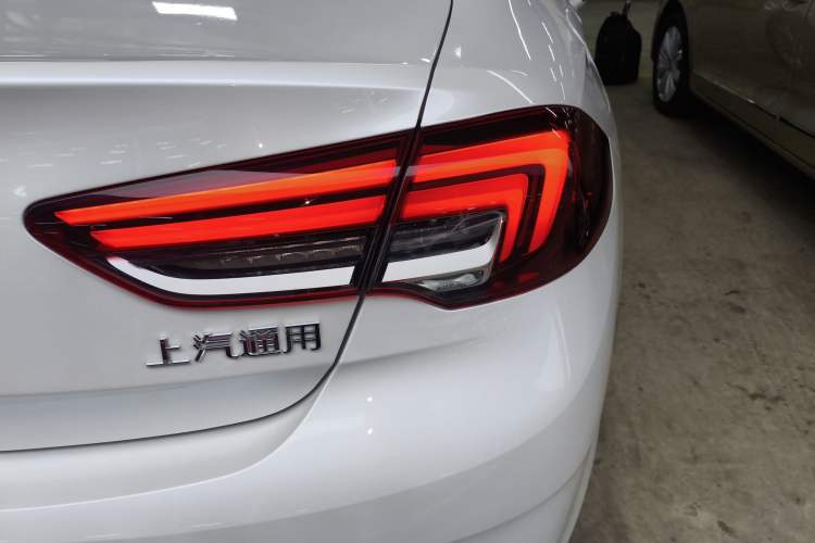 Used Buick Regal 2024 25T Deluxe Edition