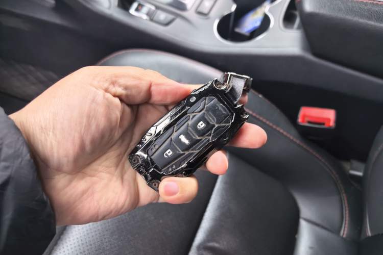 Used Changan CS75 2016 1.8T Automatic Prestige Model China V Standard
