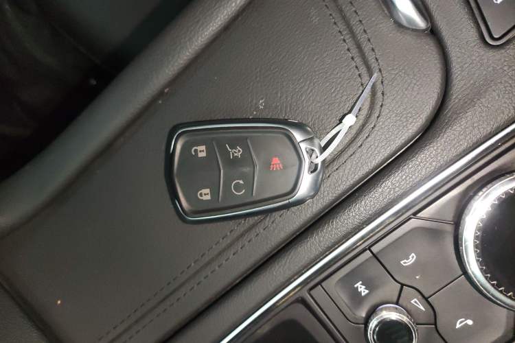 Used Cadillac XT5 2022 2.0T Two-Wheel Drive Luxury Version
