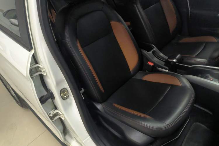 Used Citroen C3-XR 2015 1.6L Automatic Fashion Model
