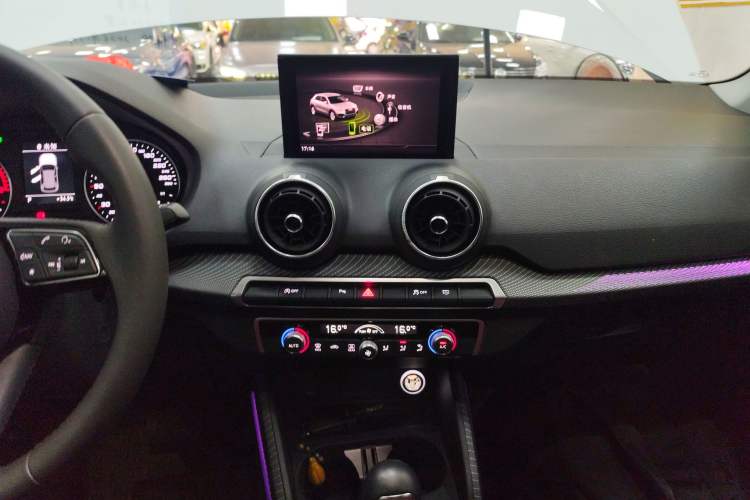 Used Audi Q2L 2020 35 TFSI Fashion Dynamic Model
