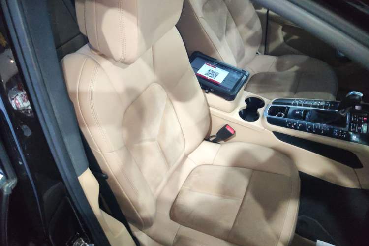 Used Porsche Macan 2017 Macan 2.0T
