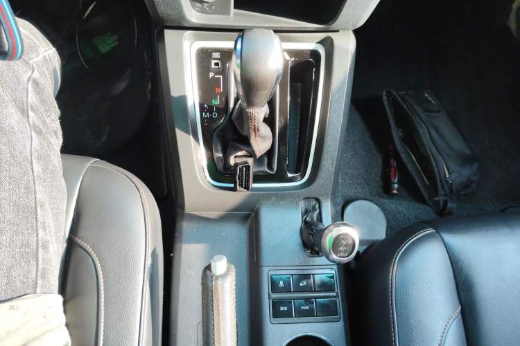 Used  BJ40 2016 40L 2.3T Automatic All-Wheel Drive Premium Edition
