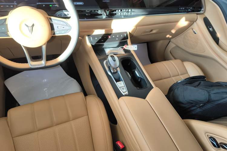 Used VOYAH Dream 2022 Low-Carbon Edition Plus Intelligent Driving Package
