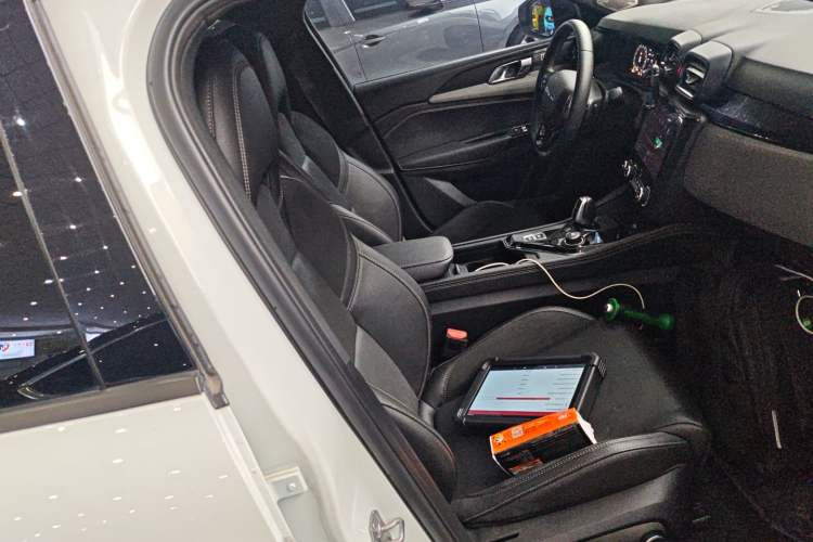 Used Lynk & Co 03 2021 2.0TD Automatic Trendy Champion Edition
