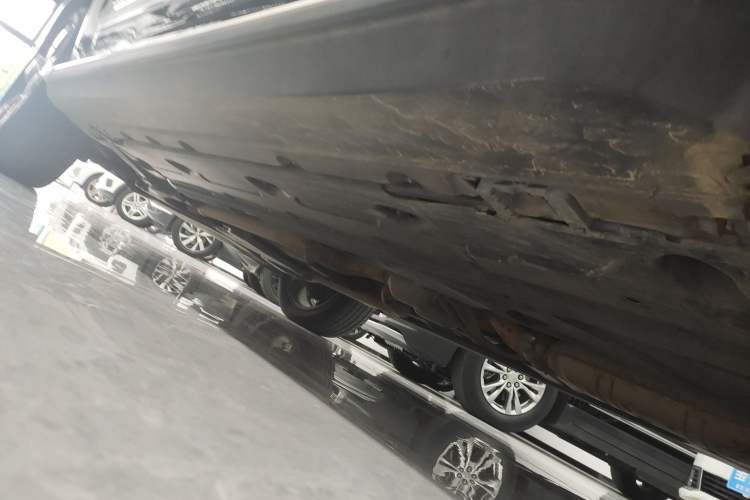 Used Mercedes-Benz GLK-Class 2013 GLK 300 4MATIC Dynamic Sunroof Model