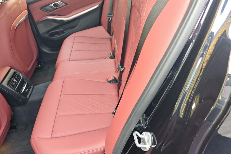 Used BMW i3 2025 eDrive 35 L