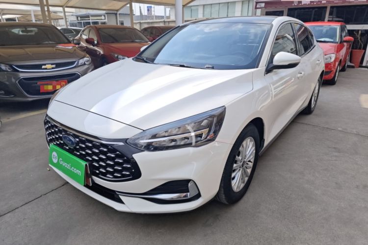 Used Ford Focus 2021 Sedan EcoBoost 180 Automatic Trendy Model