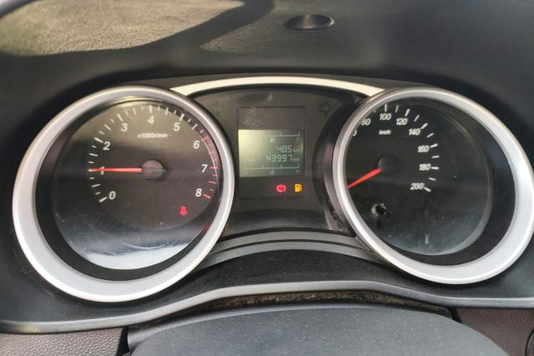 Used Wuling Hongguang S3 2019 1.5L Manual Standard Version China VI Standard
