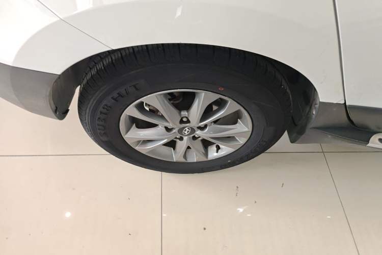 Used Hyundai ix35 2013 2.0L Automatic Two-Wheel Drive Comfort GL China V Standard
