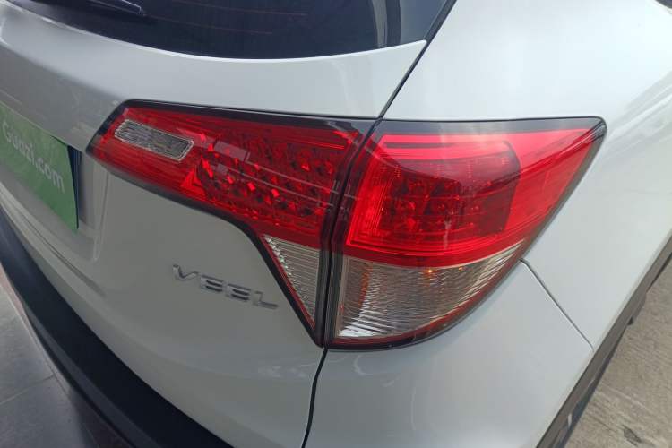 Used Honda Vezel 2020 1.5L CVT Pioneer Edition