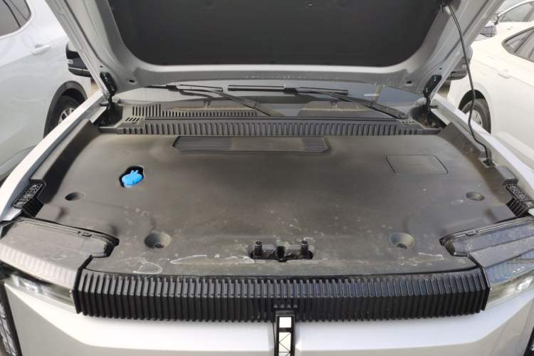 Used  03 2024 472km Four-Wheel Drive Long-Range Version
