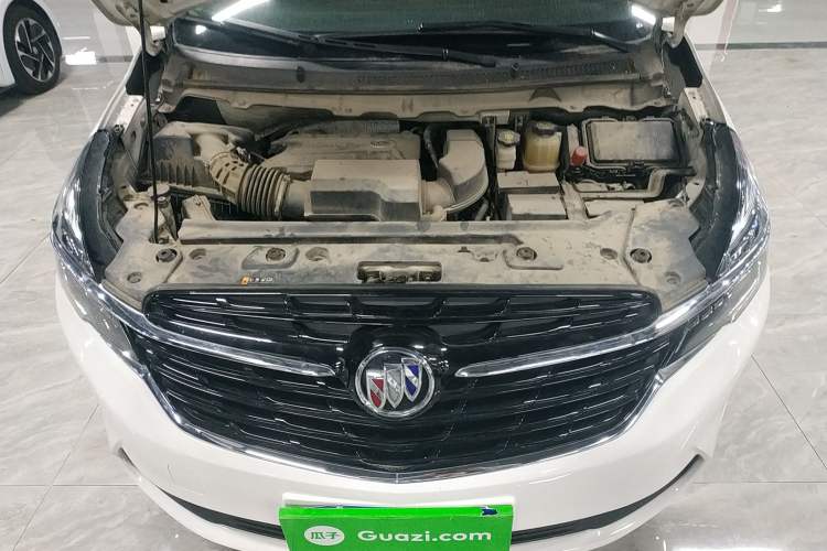 Used Buick GL8 2021 Land Cruiser Executive Class 652T Luxury Model
