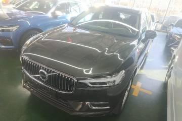 Used Volvo XC60 2020 T5 4x4 Zhiyi Luxury Edition