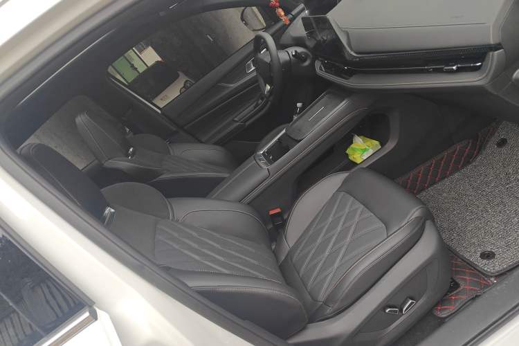 Used Changan CS55PLUS PHEV 2025 Smart New Blue Whale 125km Battleship Edition
