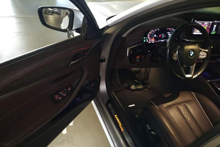 Used BMW 5 Series 2021 530Li Leading Luxury Package
