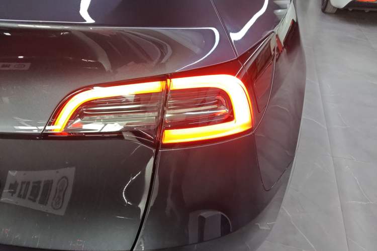 Used Tesla Model Y 2024 Rear-Wheel-Drive Version