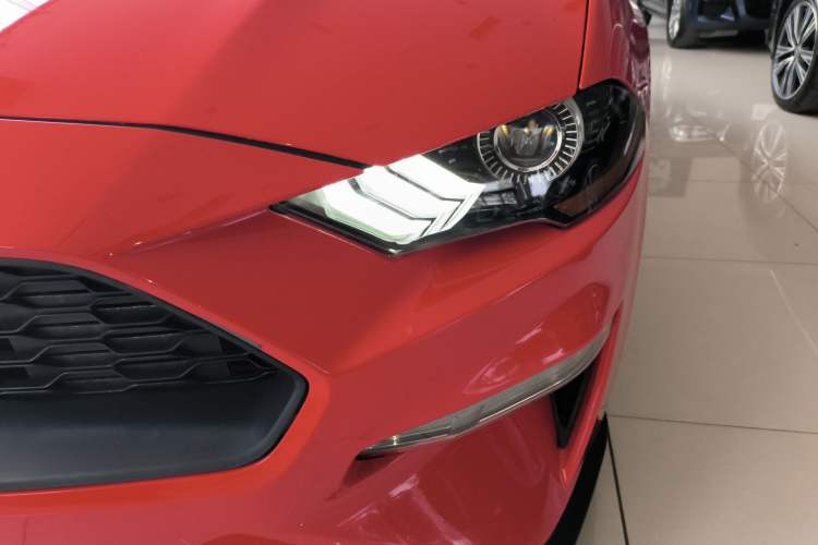 Used Ford Mustang 2018 2.3T Automatic Hardtop Standard Trim U.S. Specification
