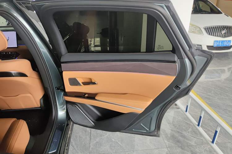 Used BYD Han L 2025 DM-p Four-Wheel-Drive LiDAR Flagship Model
