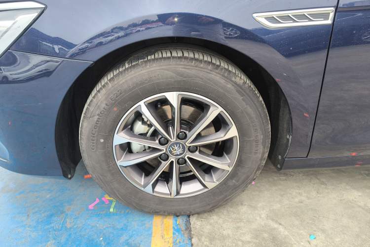 Used BYD Qin PLUS 2024 HONOR Edition DM-i 55KM Leading Model
