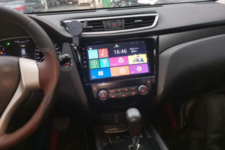 Used Nissan X-Trail 2015 2.0L CVT Comfort MAX Edition 2WD
