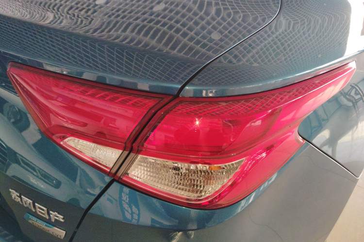 Used Nissan Lannia 2016 1.6L CVT Smart Cool Edition
