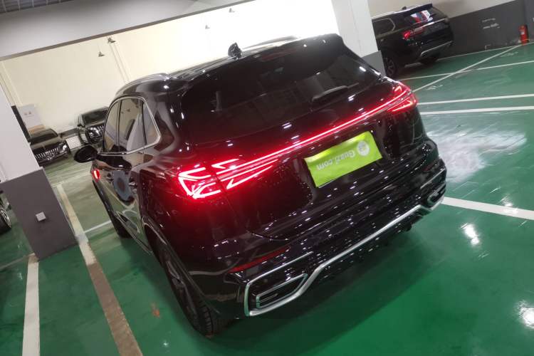 Used Hongqi HS5 2023 2.0T Qixiang Pro Edition