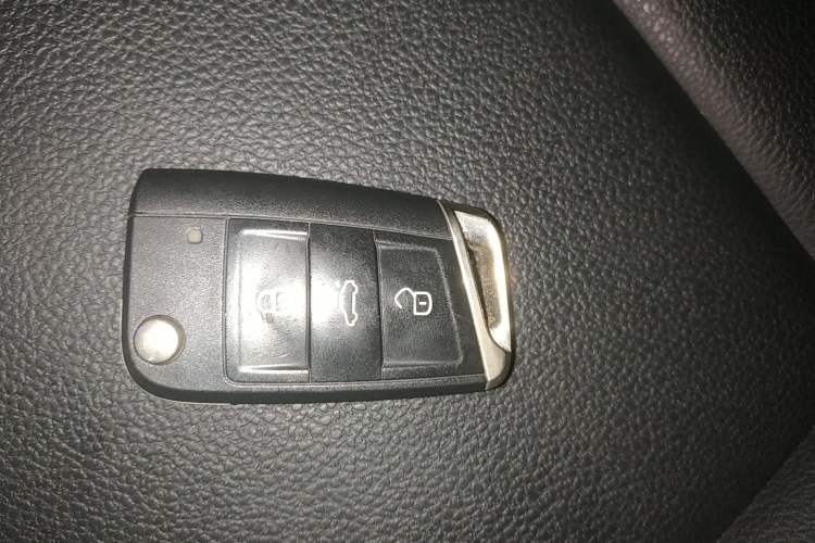 Used Volkswagen Golf 2019 200TSI DSG Comfort & Ambition Edition China VI Standard