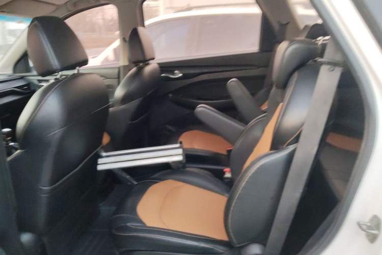 Used Wuling Hongguang S3 2018 1.5L Manual Comfort Model China V Standard