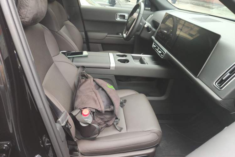 Used Li Auto L9 2022 Max model
