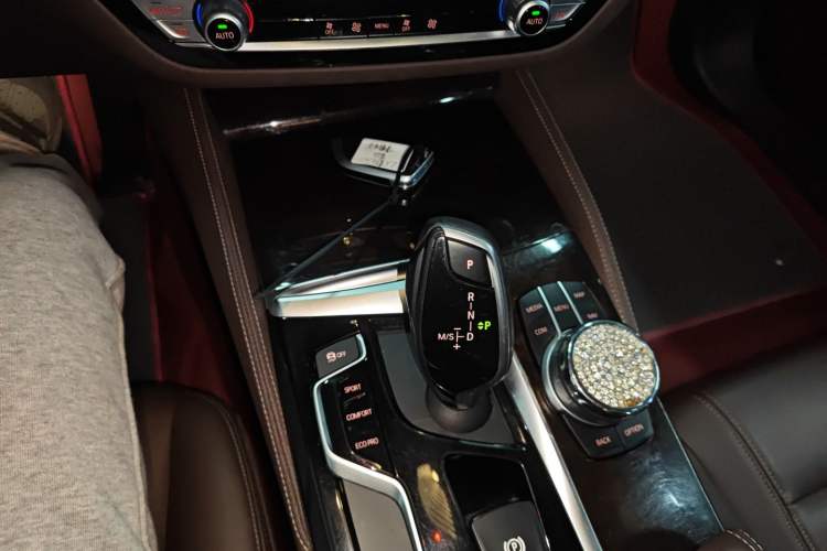 Used BMW 5 Series 2020 525Li Luxury Package