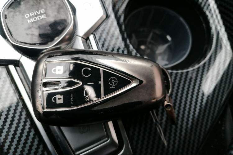 Used Changan UNI-V iDD 2023 Zhidian iDD 1.5T 113km Smart & Fun Version (Rapid Edition)