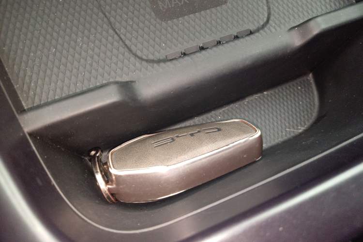 Used BYD Dolphin 2025 Intelligent Driving Version 410 km Fashion Edition