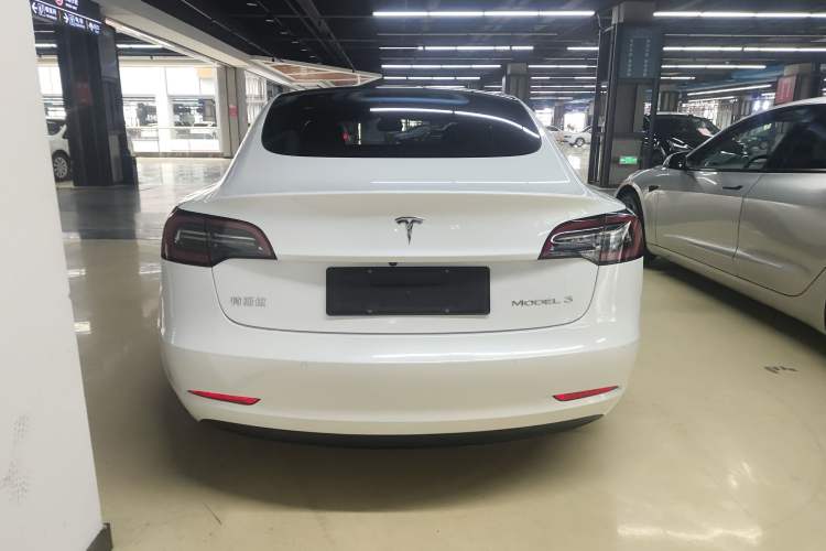 Used Tesla Model 3 2022 Rear-Wheel-Drive Version
