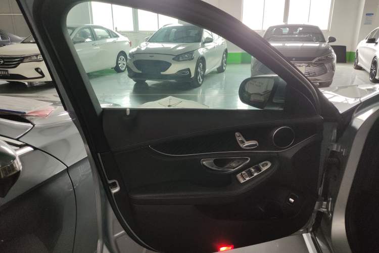 Used Mercedes-Benz C-Class 2016 C 180 L Sport Edition
