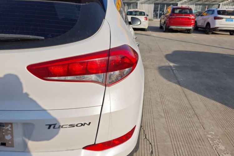 Used Hyundai Tucson 2015 1.6T Dual-Clutch Two-Wheel-Drive Smart Model