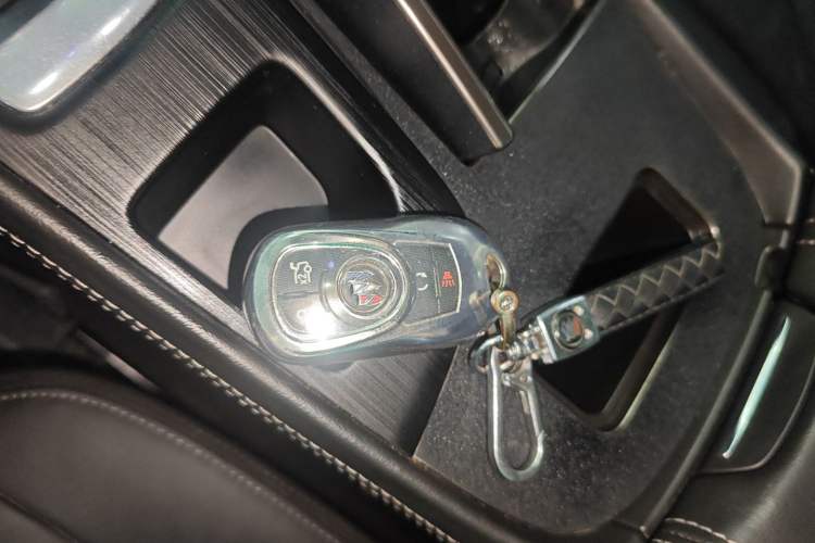 Used Buick LaCrosse 2021 552T Luxury Version
