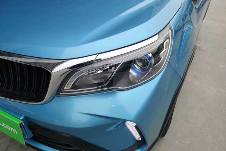 Used Geely Auto Vision X3 2021 PRO 1.5L CVT Deluxe Model
