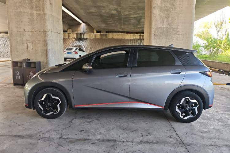 Used BYD Dolphin 2021 405 km Fashion Edition
