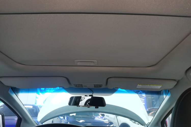 Used Honda Jade 2016 1.8L Automatic Comfort Elite Version 5 Seats