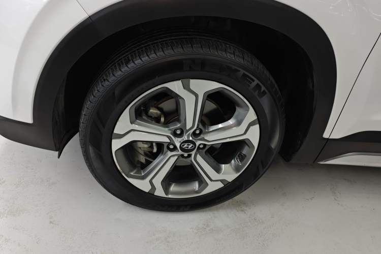 Used Hyundai Santa Fe 2020 380 TGDi Automatic Two-Wheel Drive DLX Prestige Edition PLUS
