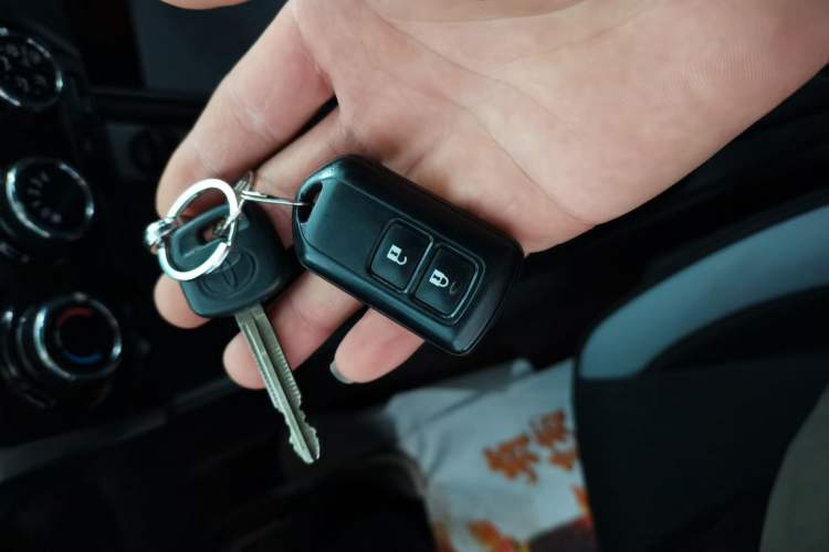 Used Toyota YARiS L 2020 X-Trail X 1.5L CVT Leading Edition
