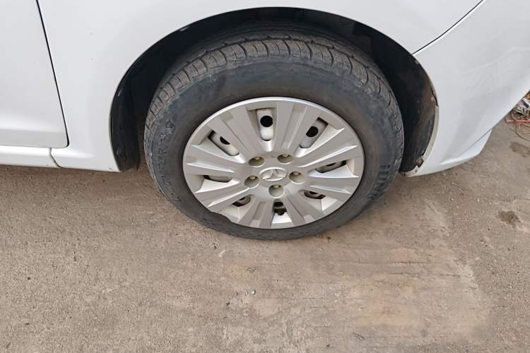 Used FAW Yingzhi 737 2017 1.5L Manual Love Edition
