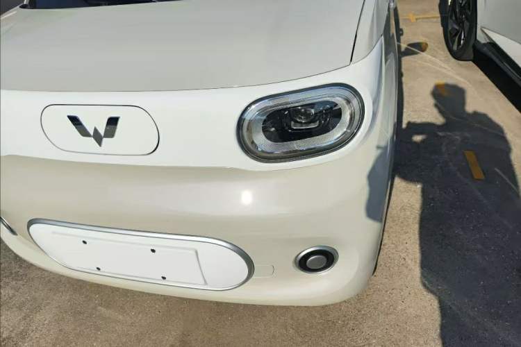 Used Wuling Hongguang MINIEV 2024 3rd Generation 215km Youth Edition