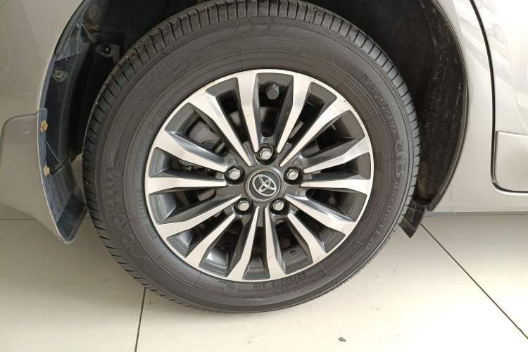 Used Toyota Corolla 2017 Revised Version 1.2T S-CVT GL-i
