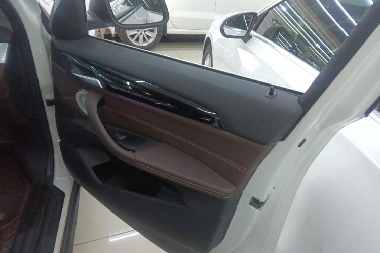 Used BMW X1 2021 sDrive25Li Leading Model
