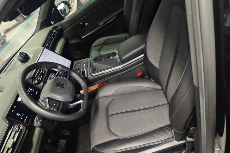 Used Nio EC6 2020 465 km Sport Edition
